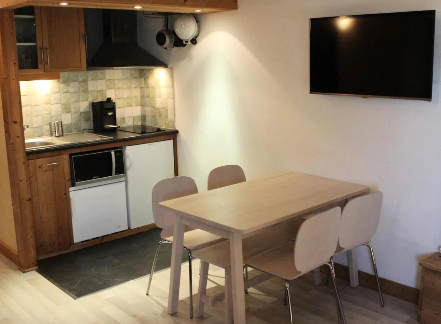 Apartment Residence Neves - Val Thorens Studio 4 Pers Secteur Anime De La Station Mae-7697